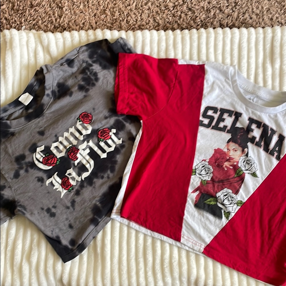 Casual Red and Gray Short Sleeve Tees